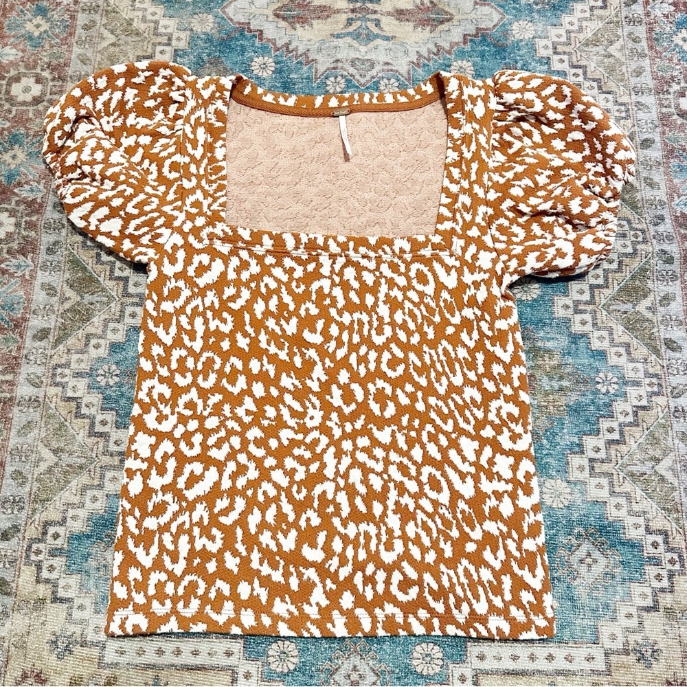 Free people• No Type Tee in Brown Size Small and Large Animal Print Boho - Picture 6 of 13